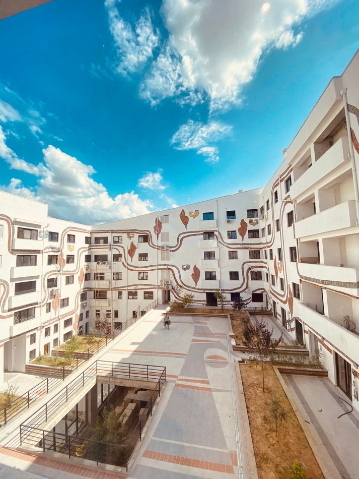 Shitet, Duplex 3+1+2, Rezidenca Kodra e Diellit 2, Tiranë.