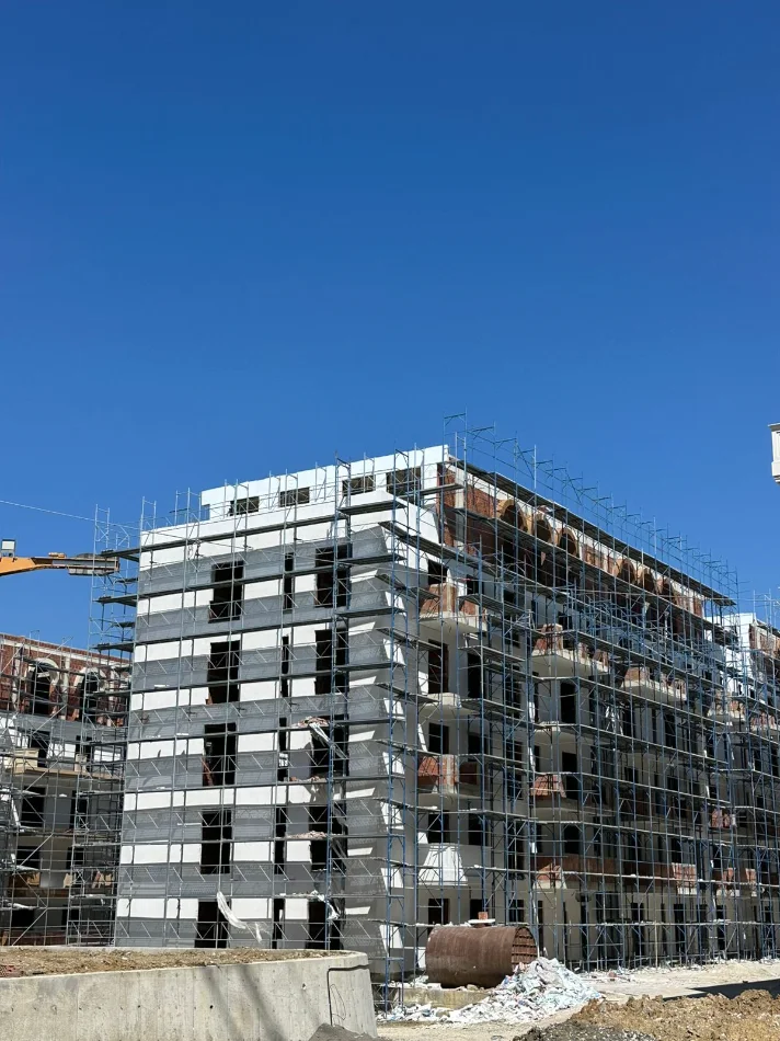 Tirane, shitet apartament 1+1 Kati 1, 66 m² 112.000 € (TIRANA CIELO)