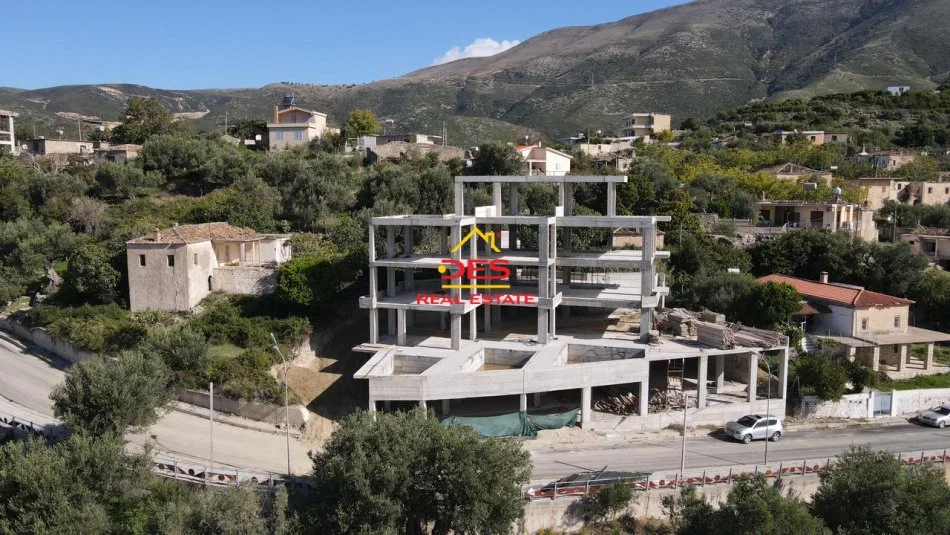 Vlore, shitet apartament 1+1+Ballkon Kati 2, 1.700 m² (Radhimë)