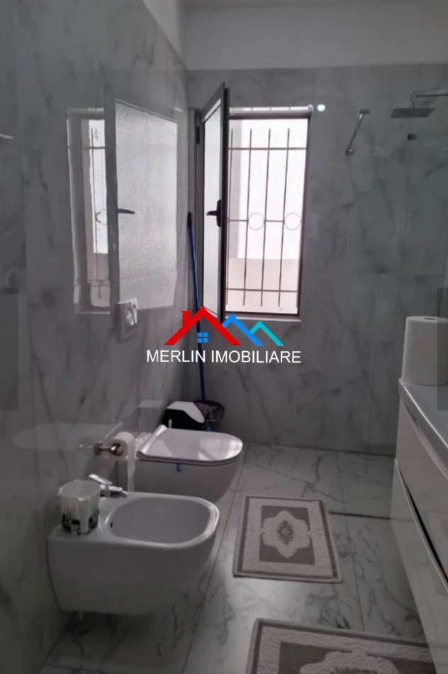 Tirane, shitet apartament 3+1 Kati 5, 134 m² 197000 € (Rruga Loni Ligori)