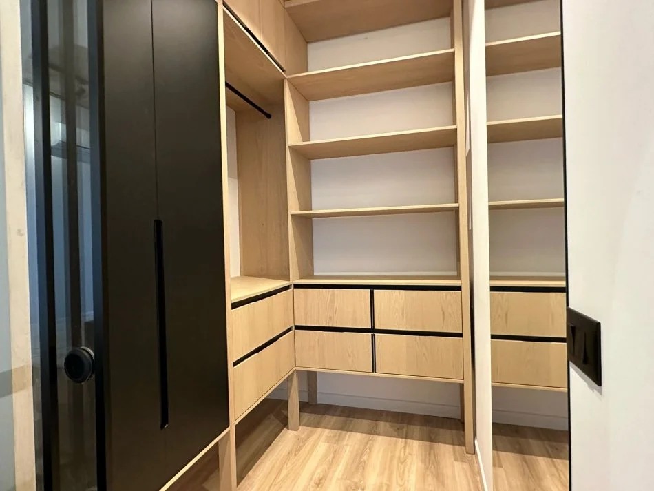 Tirane, jepet me qera apartament 1+1 Kati 11, 1 m² 850 € (rruga e kavajes)