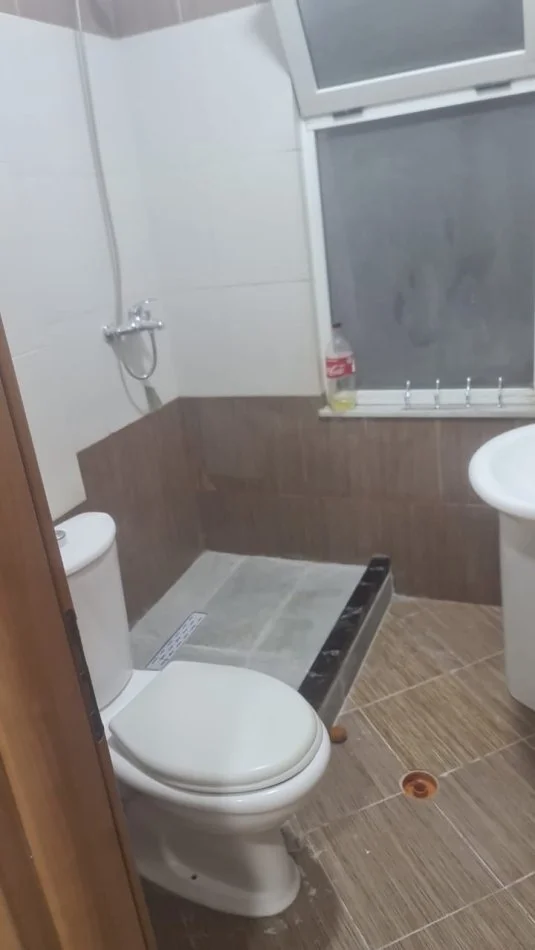 Tirane, jepet me qera apartament 2+1 Kati 1, 64 m² 400 € (Teodor Keko)