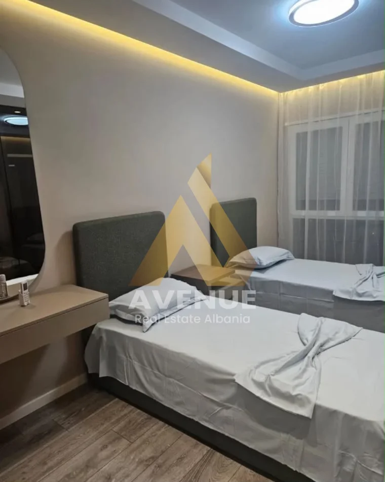 Tirane, jepet me qera apartament 2+1+Ballkon Kati 2, 91 m² 700 € (Rruga Dritan Hoxha)