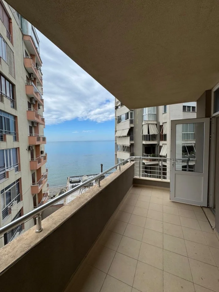 Durres, shitet apartament 3+1+Ballkon Kati 7, 128 m² 240.000 € 