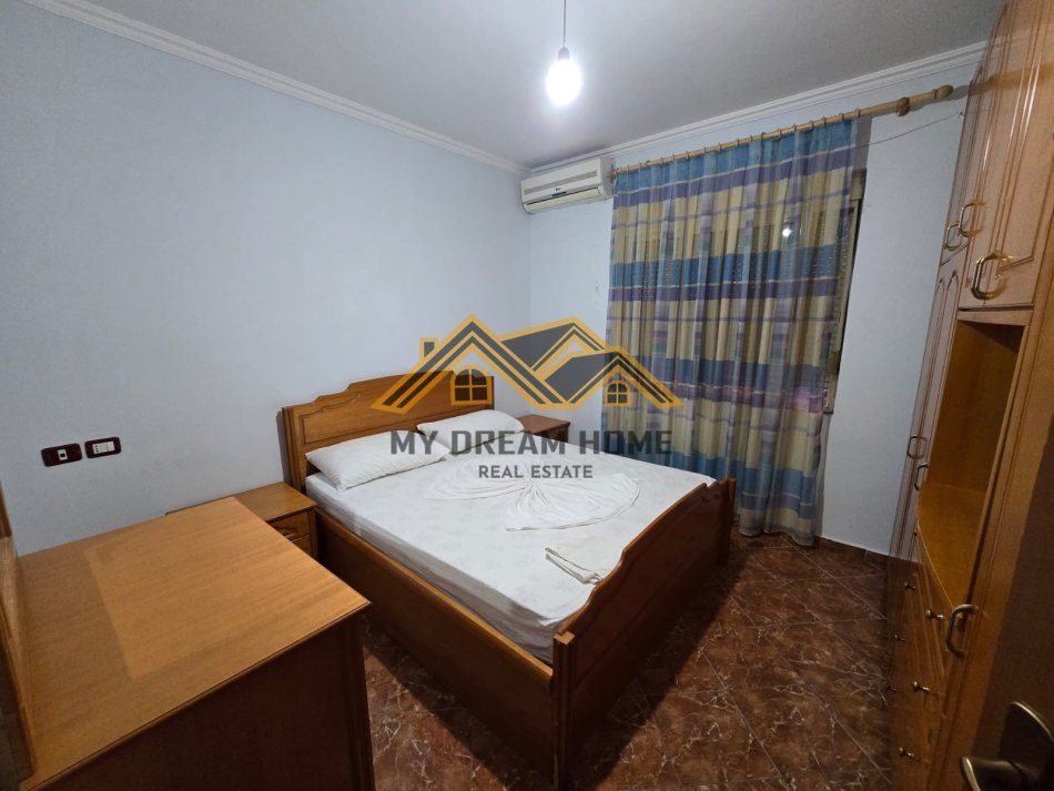 Durres, jepet me qera apartament 1+1 Kati 7, 60 m² 300 € (PLAZH DURRES)