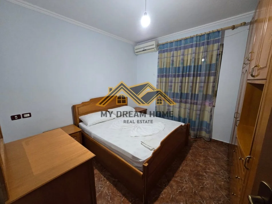 Durres, jepet me qera apartament 1+1 Kati 7, 60 m² 300 € (PLAZH DURRES)