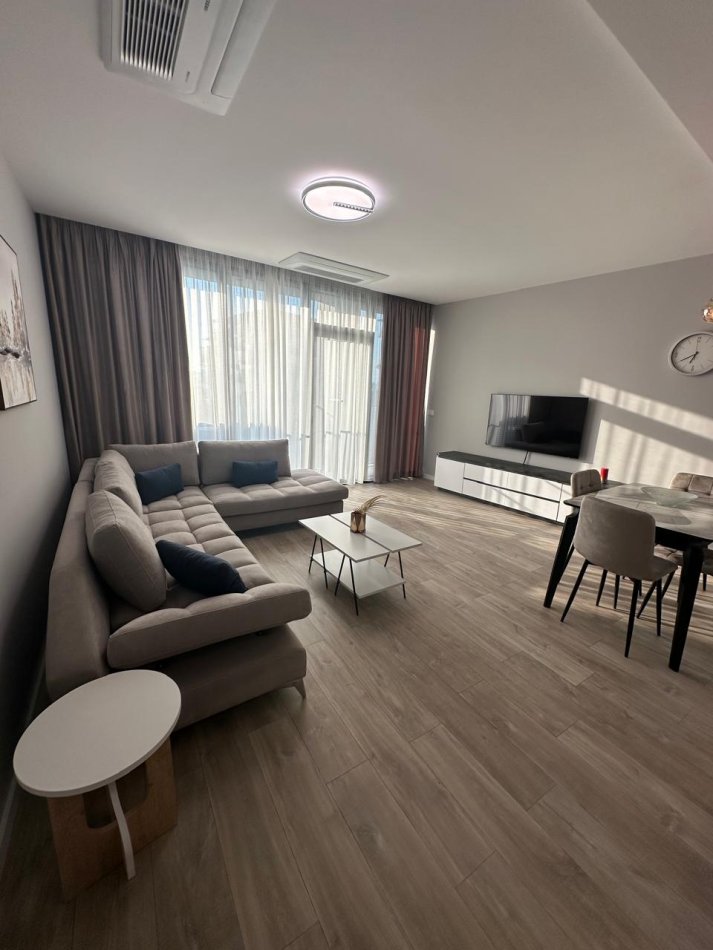 Tirane, jepet me qera apartament 2+1+Ballkon Kati 2, 108 m² 1.400 € (Lake View Residence)