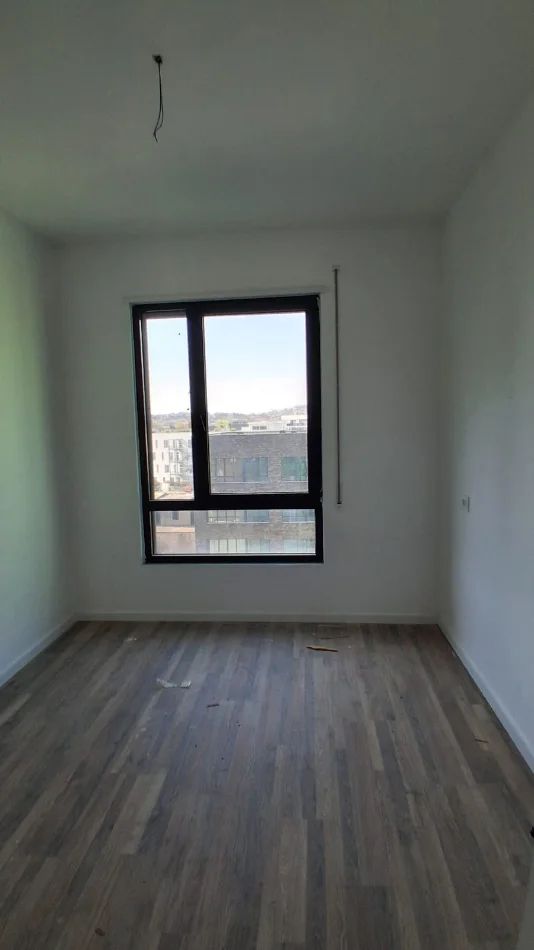 Shqiperi, jepet me qera nga Pronari, pa-komision apartament 2+1+Aneks+Ballkon Kati 5, 99 m² 500 € 