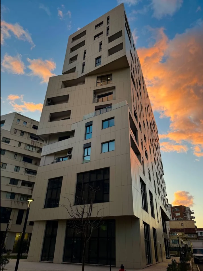 Shqiperi, shitet apartament 1+1 , 60 m² (vasil shanto)