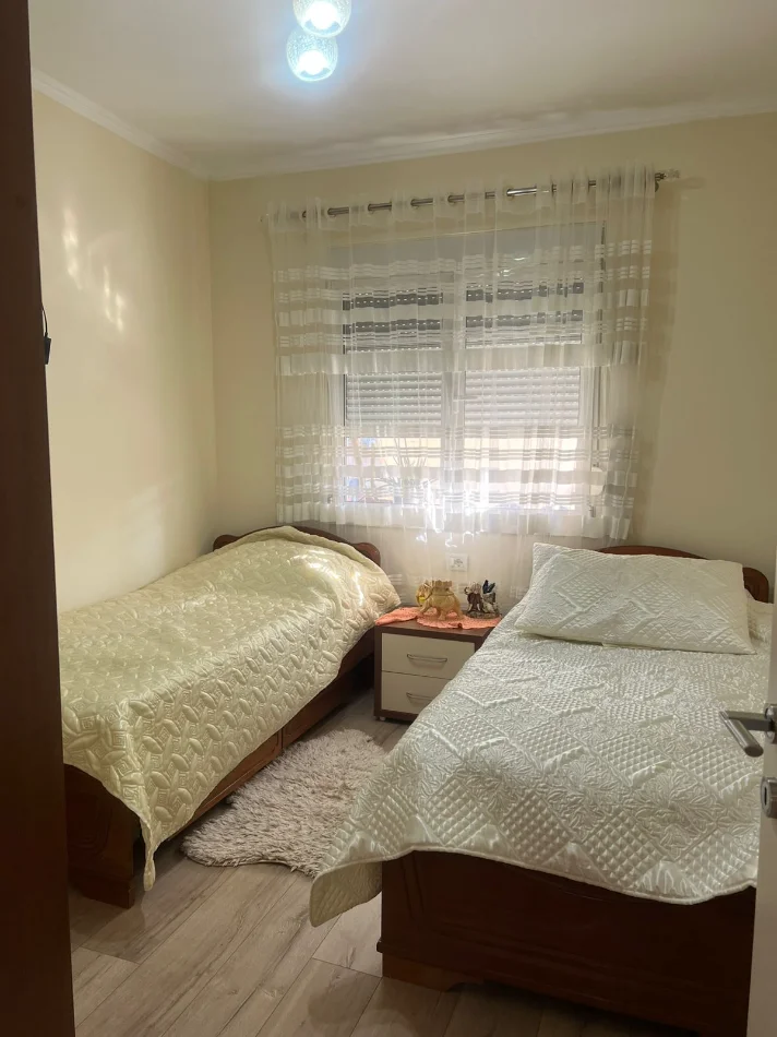 Tirane, shitet apartament 2+1 , 60 m² 261.233 € (Rruga Sulejman Delvina)