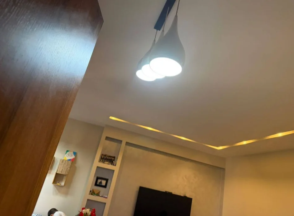 Shqiperi, shitet apartament 2+1+Ballkon Kati 6, 100 m² 