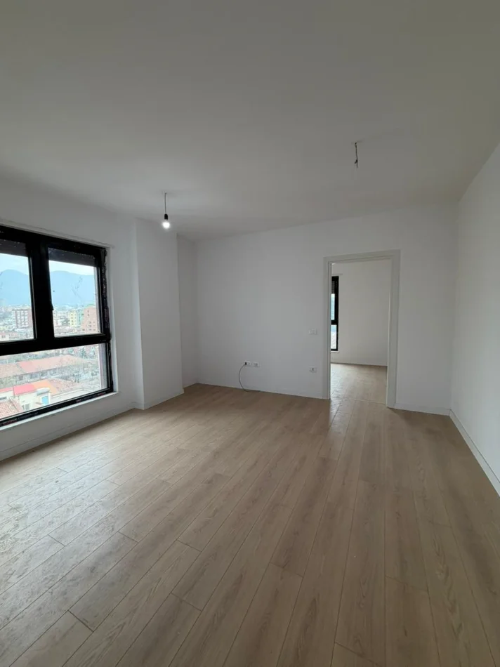 Tirane, shitet apartament 2+1 Kati 8, 97 m² 299.400 € 