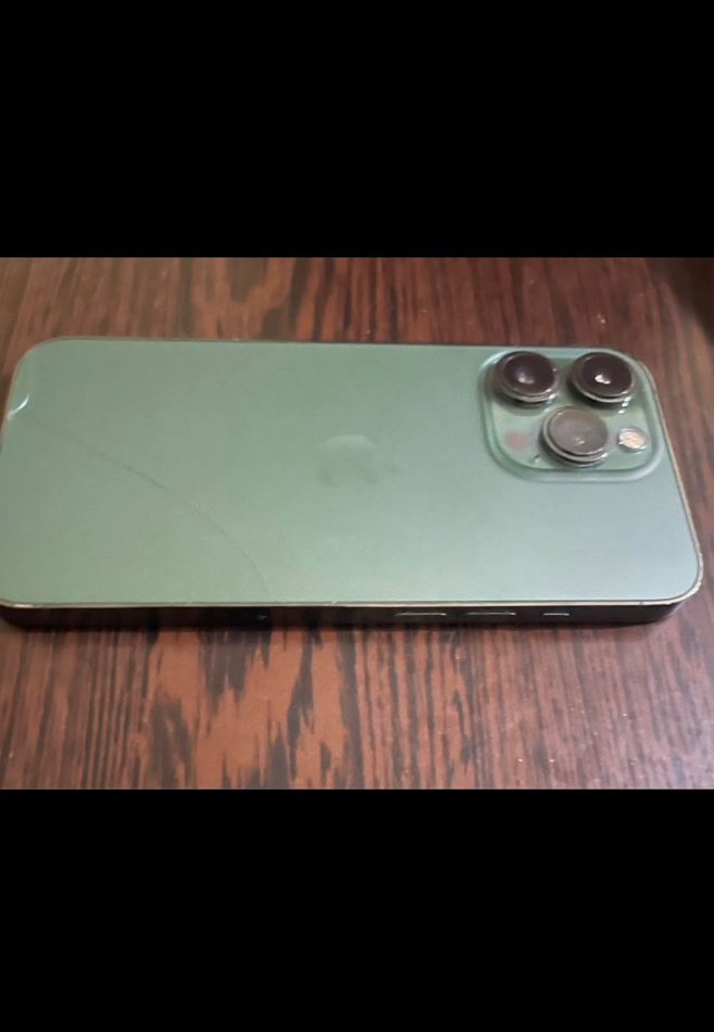 Tirane, okazion Celular-Smartphone Iphone 13 pro + apple watch