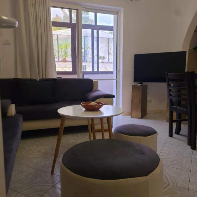 Tirane, jepet me qera apartament 2+1+BLK Kati 2, 65 m² 600 Euro (rruga lidhja e Prizrenit)