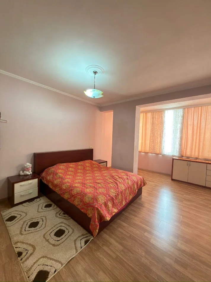 Tirane, shitet 3+1 Kati 6, 156 m² 218.400 € 