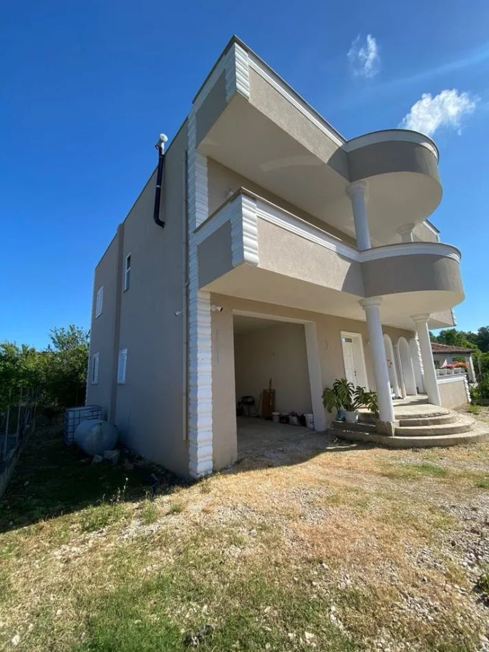 Durres, shitet Vile 2 Katshe , 133 m² 210.000 € 