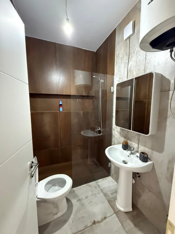 Tirane, shitet apartament 1+1 Kati 2, 55 m² 90.000 € (Kashar)