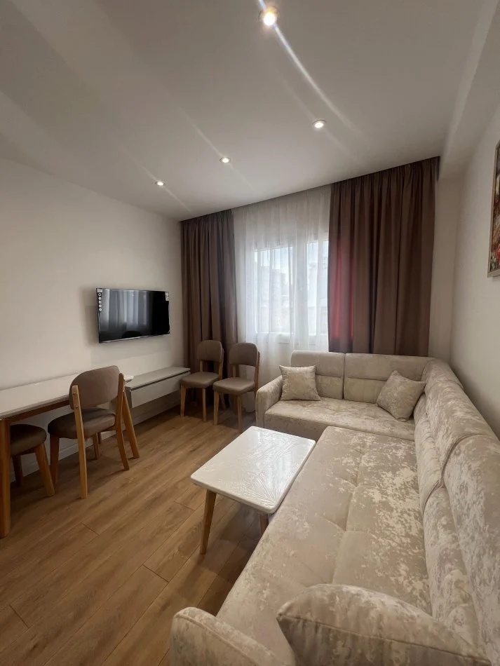 Tirane, shitet apartament 1+1 Kati 5, 27 m² 89.000 € (21 dhjetori)