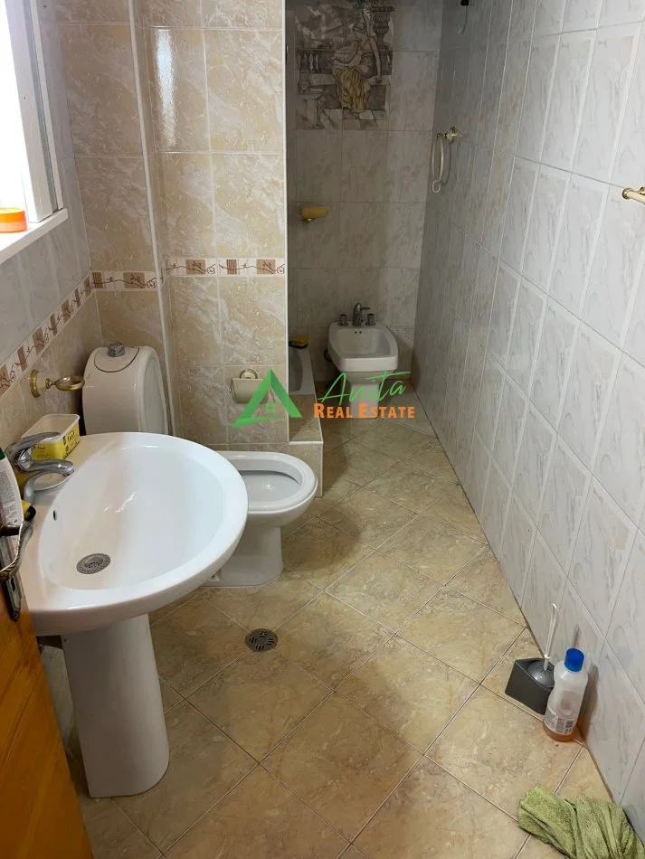 Tirane, shitet apartament 1+1+Ballkon Kati 4, 64 m² 152.000 € (Myslymm Shyri)