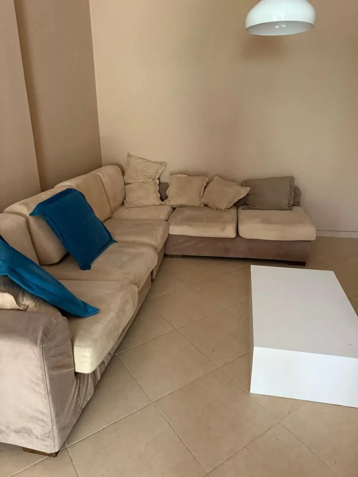 Tirane, jepet me qera apartament 2+1+Ballkon Kati 3, 100 m² 700 € (rrapo hekali)