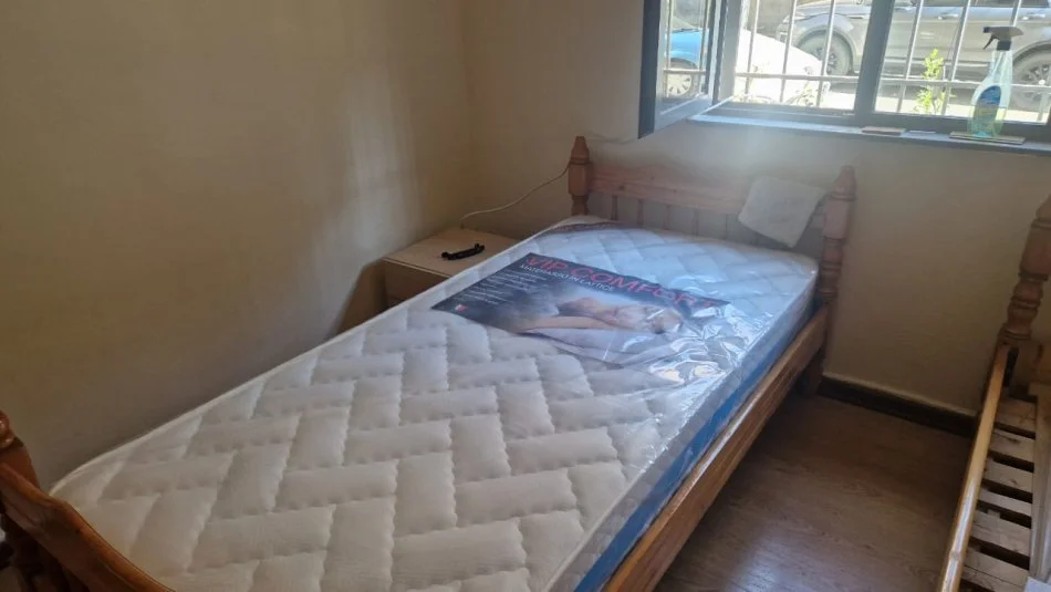 Tirane, jepet me qera apartament 2+1 Kati 1, 74 m² 500 € (Hysen Gjura)