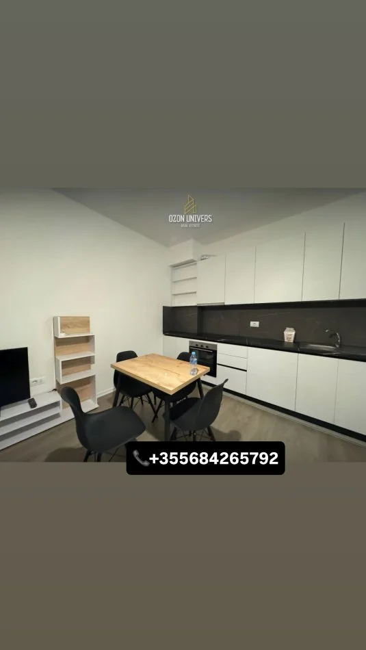 Tirane, jepet me qera apartament 1+1 Kati 4, 70 m² 500 € (Porcelan)