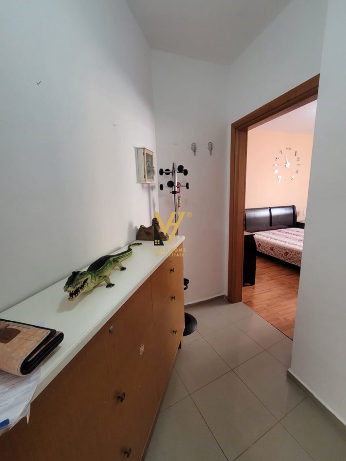 Tirane, shitet apartament 1+1+Ballkon Kati 3, 68 m² 91.000 € (FRESK)