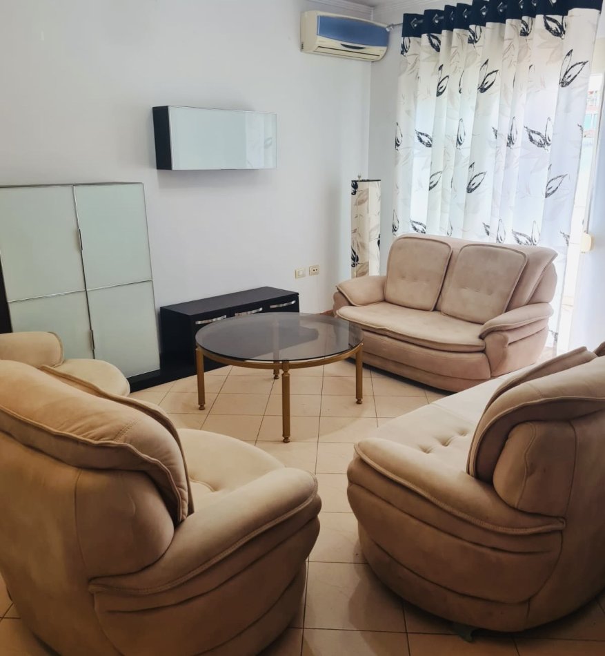 Tirane, jepet me qera apartament 2+1 Kati 5, 78 m² 650 € (Rruga e Kosovareve)