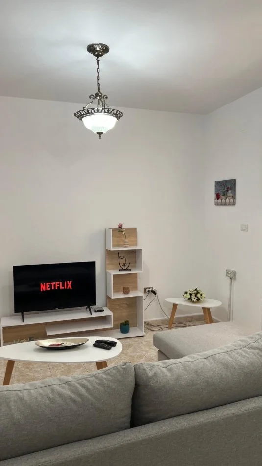 Tirane, jepet me qera apartament 1+1 Kati 6, 66 m² 550 € (Zogu zi)