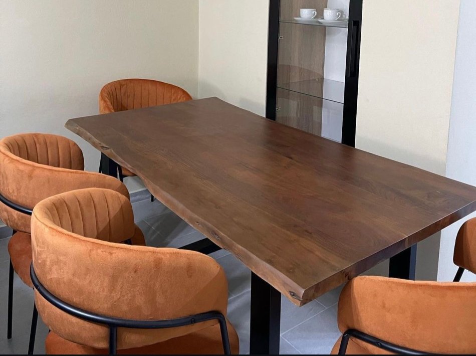 Tirane, jepet me qera apartament 2+1+Ballkon Kati 4, 105 m² 480 € (Yzberish)