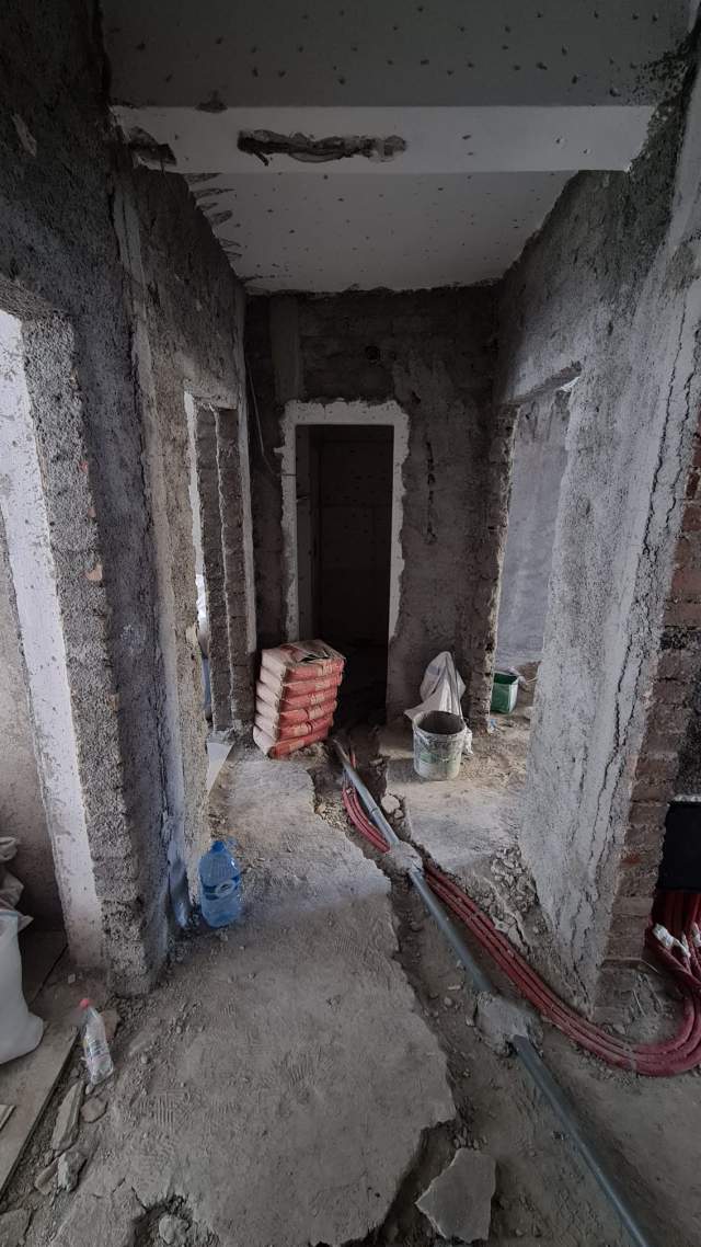 Tirane, jepet me qera apartament 3+1+BLK Kati 3,