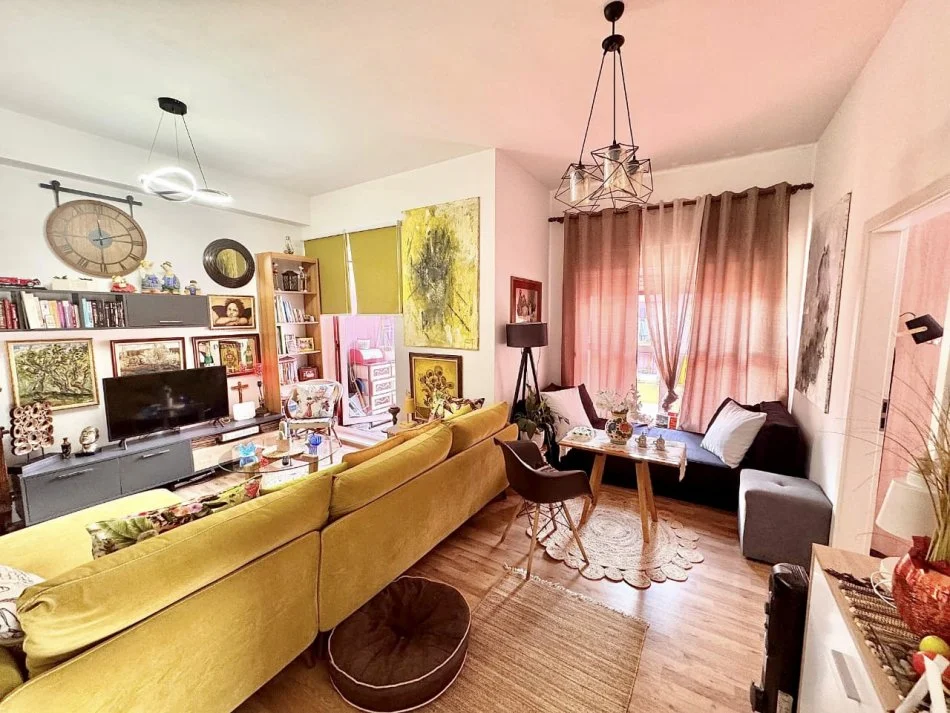 Tirane, shitet apartament 2+1+Ballkon Kati 4, 81 m² 130.000 € (Kompleksi Mangalem21, Ali Dem)