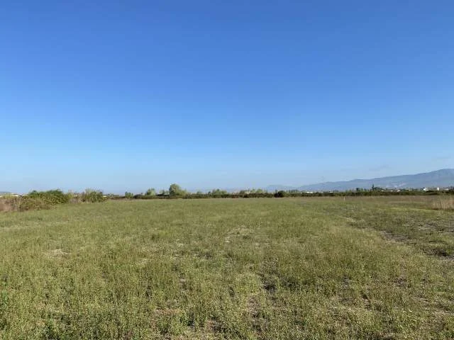 Okazion Tirane, shitet toke are, 10000m2, FUSHE PREZE AHMETAQ