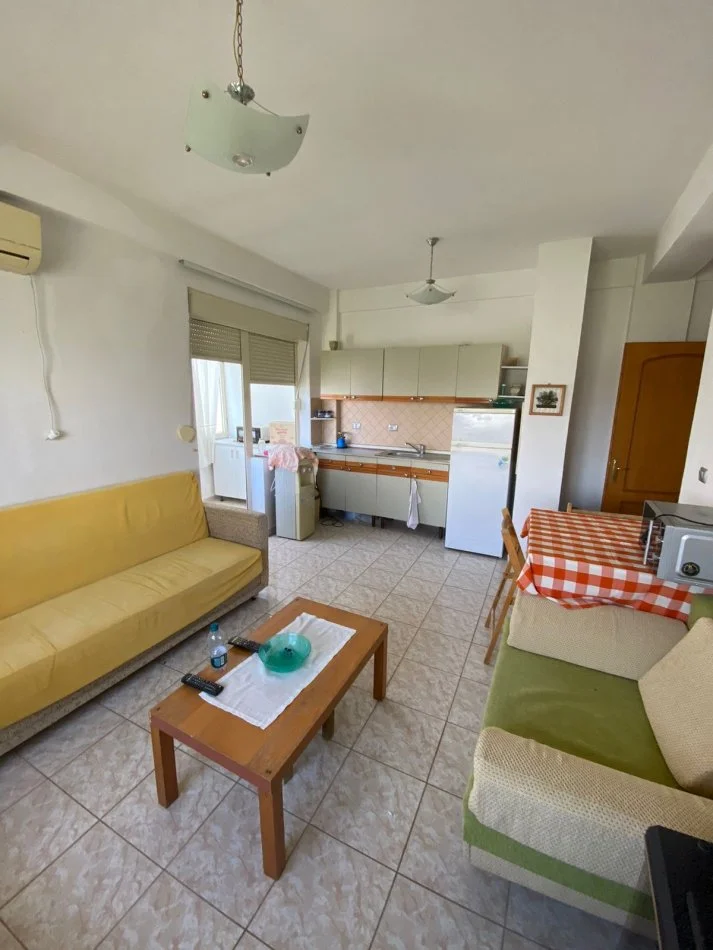 Durres, shitet apartament 1+1+Ballkon Kati 3, 61 m² 65.000 € (Golem)