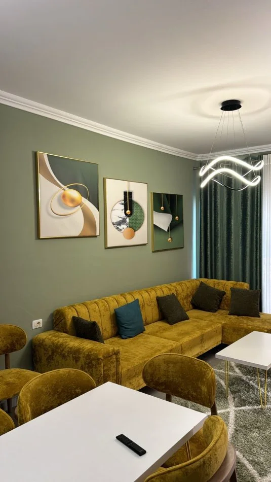 Tirane, jepet me qera apartament 1+1+Ballkon Kati 7, 60 m² 500 € (Rruga 5 maj Tirane)