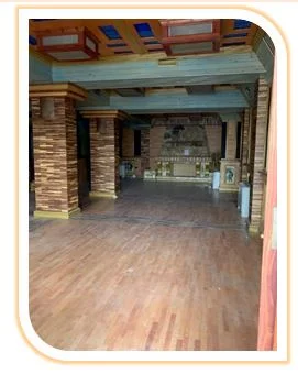 Korce, shes Njesi (ish bar-restorant), 121 m² ,  7,900,000 leke (prane lulishtes “Lendina e Loteve”)