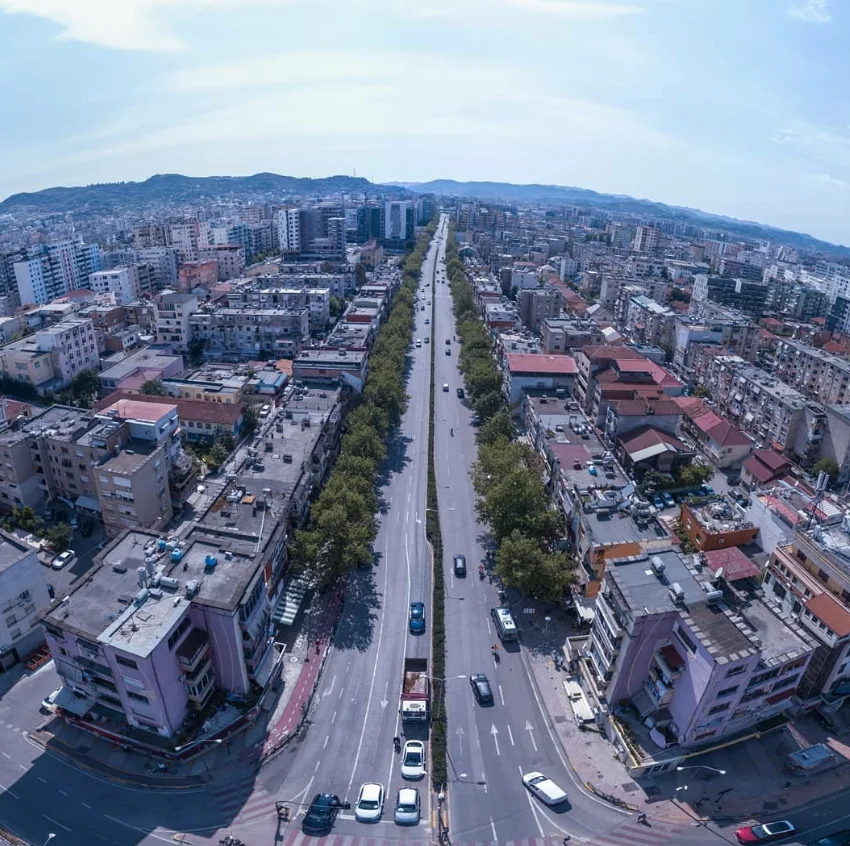 Tirane, shes dyqan Kati 0, 20 m² 190.000 € (21 Dhjetori)