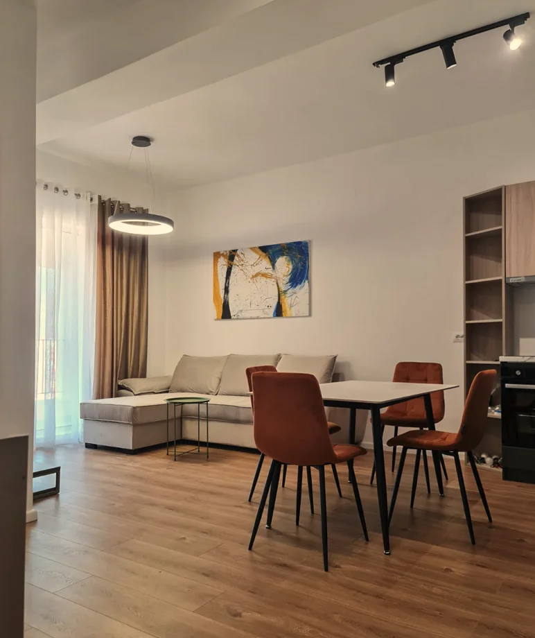 Tirane, jepet me qera apartament 1+1 Kati 7, 60 m² 400 € (Ali Demi, Rezidenca Kaimi)