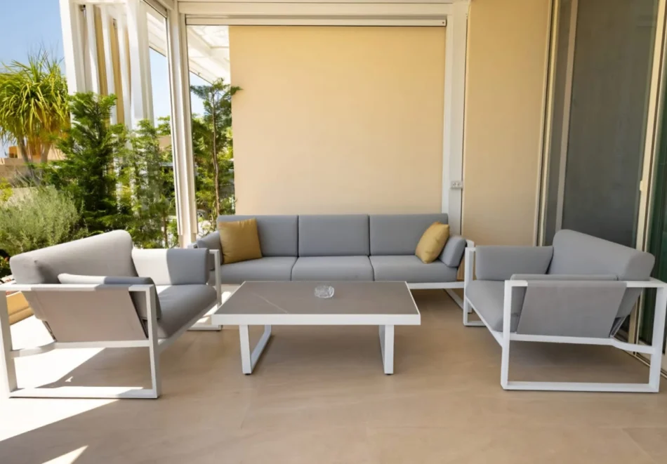 Dhermi - Palase, shes Vile 2+1+Ballkon , 150 m² (Green Coast)