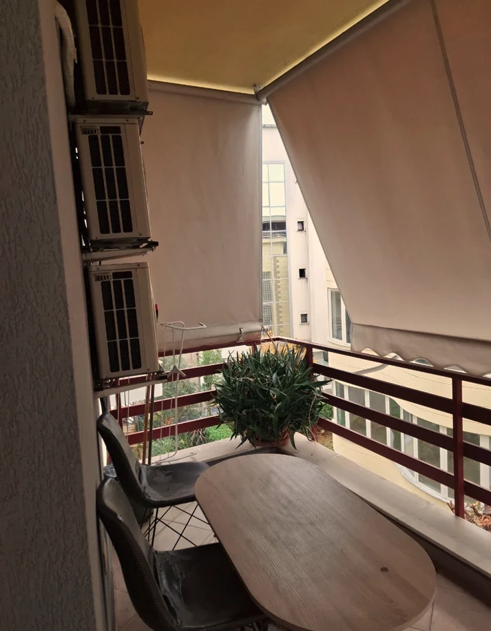 Shqiperi, jepet me qera apartament 2+1+Ballkon Kati 3, 115 m² 700 € (Kopshti Zoologjik)