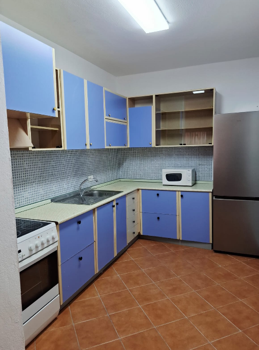Tirane, jepet me qera apartament 2+1+Ballkon Kati 3, 115 m² 700 € (Myslym Shyri)
