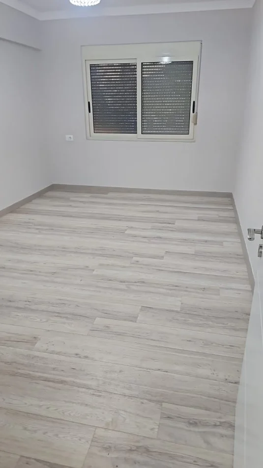 Durres, shitet apartament 1+1 , 53 m² 55.000 € (SHKOLLA EFTALI KOCI DURRES!)