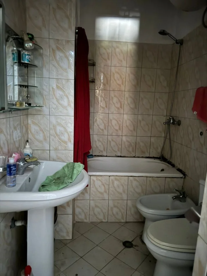 Durres, shitet apartament 2+1 Kati 3, 70 m² 77.000 € (Shkembi Kavajes)