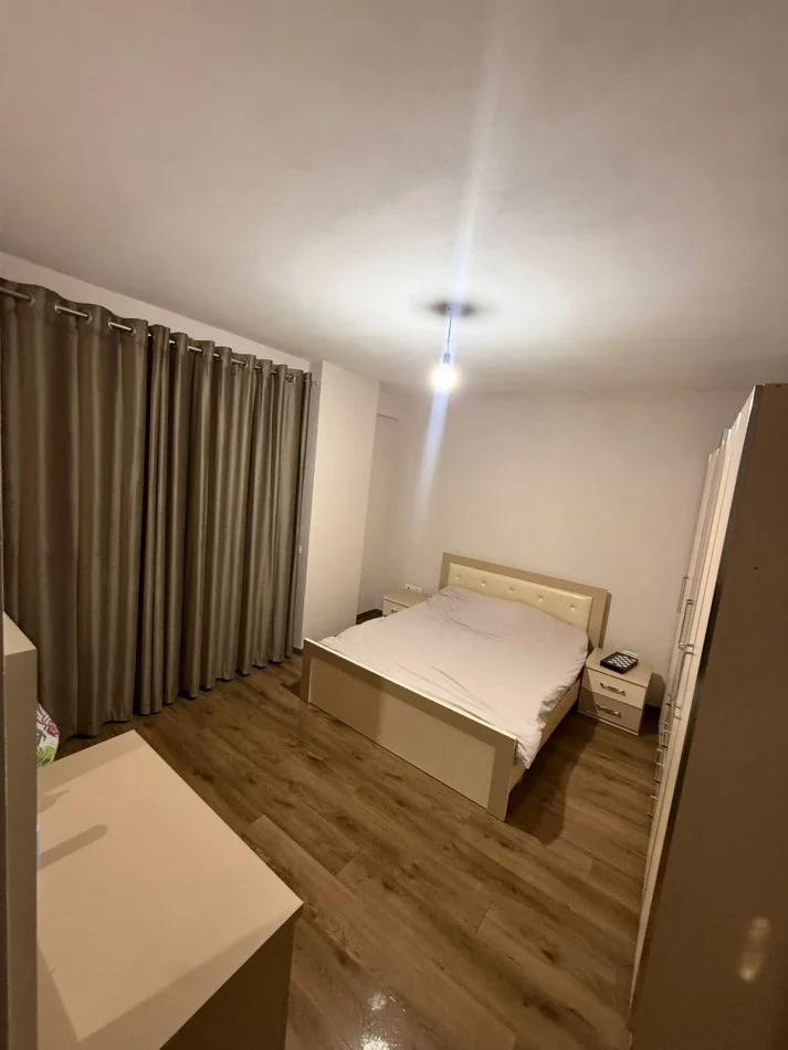 Astir jepet me qera apartament 2+1+2 me Ballkon Kati 3, 100 m² 500 € (Astir)