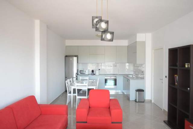 Tirane, jepet me qera apartament 1+1+BLK Kati 7, 75 m² 600 Euro (rruga Brigada VIII)