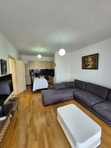 Tirane, shitet apartament 2+1+Aneks+Ballkon Kati 4, 110 m² 181.500 € (Yzberisht)