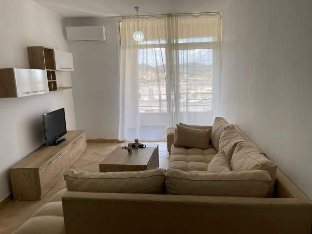 Tirane, jap me qera apartament 2+1+BLK Kati 8, 90 m² 350 Euro (Astir)