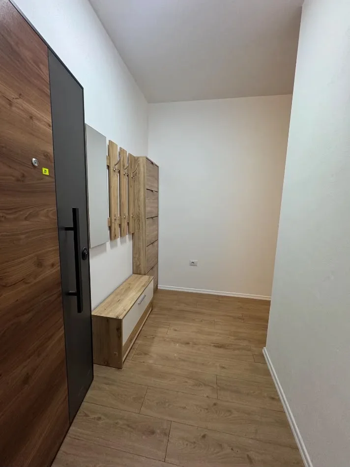 Tirane, jepet me qera 2+1+Aneks+Ballkon Kati 3, 106 m² 500 € (PASKUQAN)