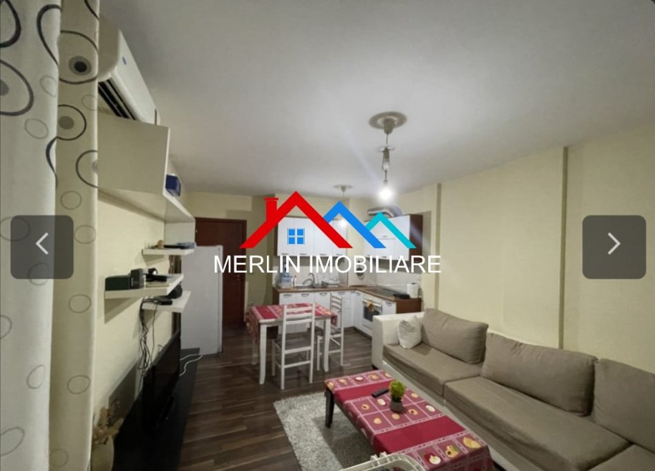 Tirane, jepet me qera apartament 1+1+Ballkon Kati 3, 70 m² 550 € (RRUGA E DIBRANEVE,LIQENI I THATE.)