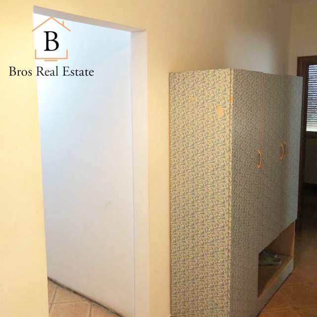 Tirane, jepet me qera apartament 2+1+BLK Kati 10, 450 Euro (Perballe Deliorgjit)